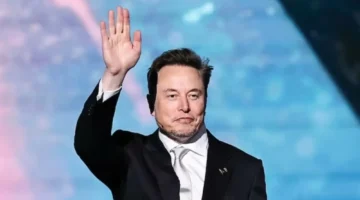 إيلون ماسك يتجاوز تريليون دولار.. قيمة ثروته في 2025